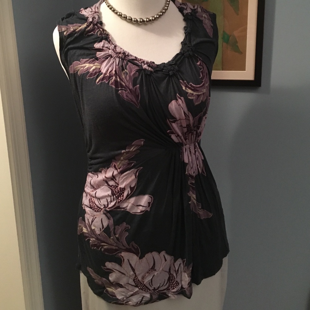 Sleeveless Black Floral Twist-Front Women's Top - Purple Floral